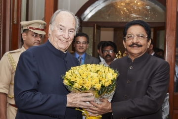 The Aga Khan met governor C Vidyasagar Rao at Raj Bhavan and Chief Minister Devendra Fadnavis  2018-03-01